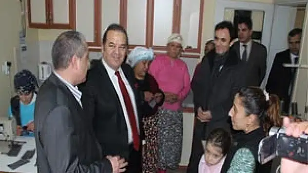 Romenler istihdama yönlendiriliyor