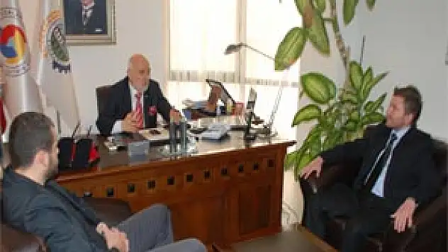 AK Parti Gençlik Kollarından Çarşamba TSO'ya ziyaret…