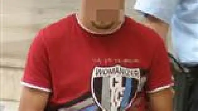 2 kişiyi bıçaklayan gence 4 yıl 2ay 18 gün hapis