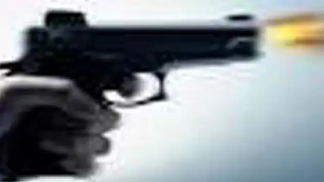 APARTMANDA YÖNETİCİ CİNNETİ 