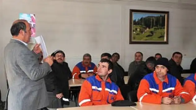 BOZÜYÜK'TE İŞÇİ SAĞLIĞI VE İŞ GÜVENLİĞİ EĞİTİMİ