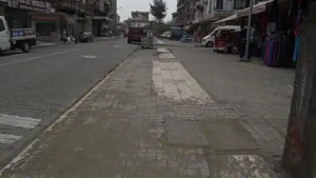  Terme Caddesinde kaldırım çalışmaları başladı