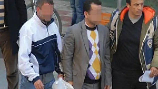 ÇALINTI ARAÇLARA HURDA ARAÇLARIN MOTORUNU TAKIP SATIYORLAR