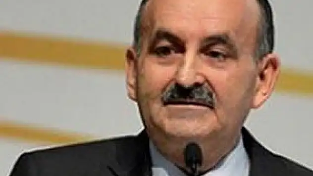 Koç, Sağlık Bakanı Müezzinoğlu'na sordu