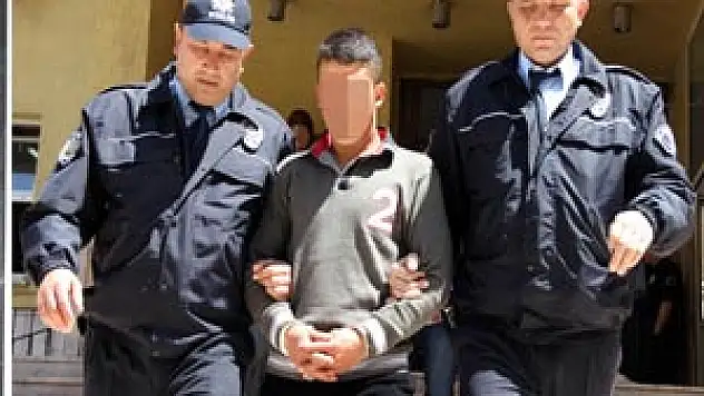  Çalıştığı İnşaattaki Demirleri Çalıp Sattı