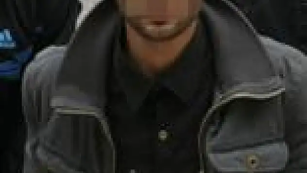 Polisi bıçaklayan genci üvey babası bıçakladı