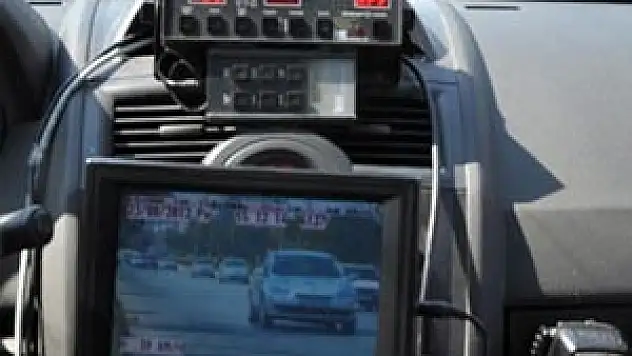 Mobil Radarlar Trafikte Gezmeye Başlıyor!