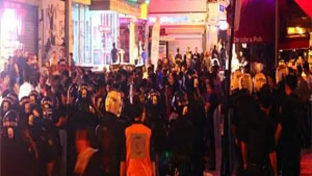 Beşiktaşlılar ortalığı savaş alanına çevirdi