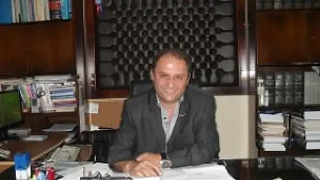  Tekcan, 'Şefkate değil onurlu bir yaşama ihtiyaçları var'