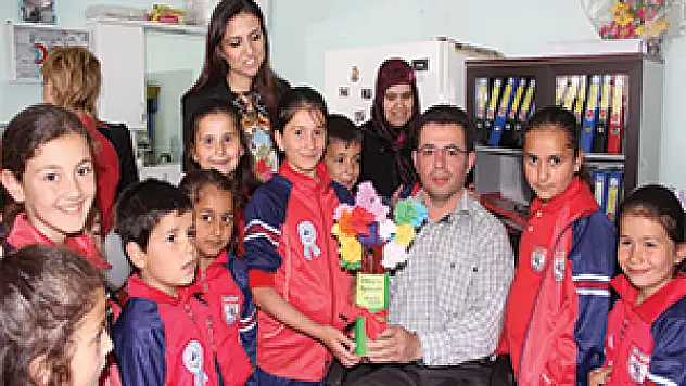 Minikler ÇABED'i ziyaret etti