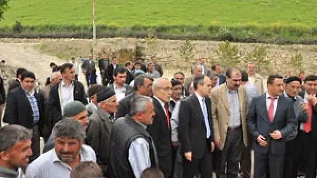 Çağatay Kılıç, Okulda incelemelerde bulundu