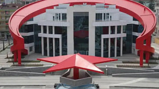 Türkiye'nin İlk 'Ay-Yıldız Motifli' Belediye Hizmet Binası