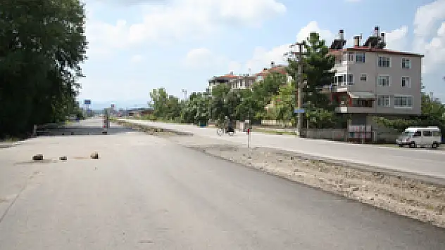 Salıpazarı'ndan sonra Ayvacık Yolu Mizah Konusu Oldu