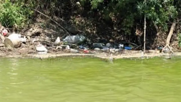Doğa Harikası Sera Gölü Çöplüğe Döndü