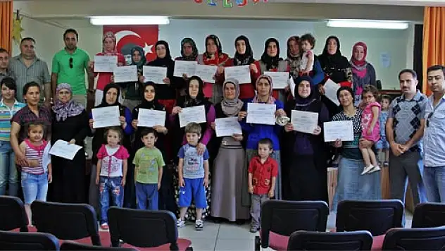 Durmuş Torun'da Belge Töreni