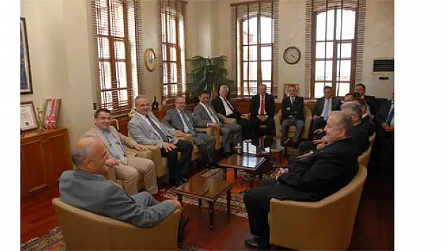 BAŞKAN YILMAZ'A ZİYARETLER