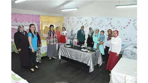 ÇOBANÖZÜLÜ BAYANLARIN BELGE SEVİNCİ