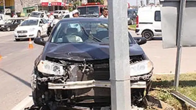 ÇARŞAMBA'DA KAZA 4 YARALI