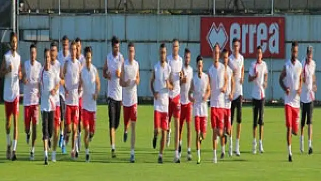 SAMSUNSPOR TOPBAŞI YAPTI