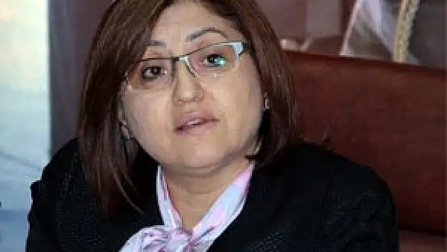 BAKAN ŞAHİN: 'AVRUPA PARLAMENTOSU MISIR'DA 3 MAYMUNU OYNUYOR'