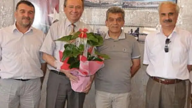 PELİTKÖY TOKİ YÖNETİMİ'NDEN BAŞKAN BURMA'YA ZİYARET