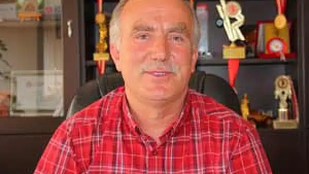 'DAMADIN EVİNE GİTMEYEN BERBERİN DÜKKANINI KAPATIR, DİPLOMASINI DA İPTAL EDERİM'