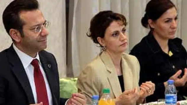 Vali Aksoy'dan Şehit Yakınlarına iftar