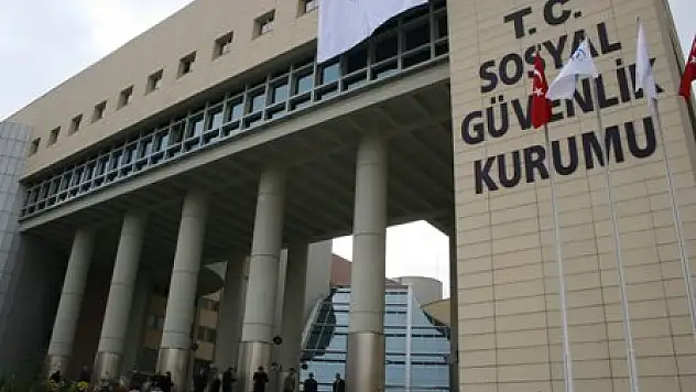 SGK'dan emeklilere büyük şok!