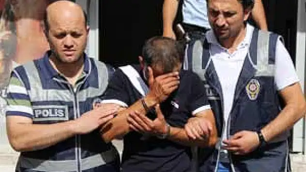 POLİS, DOLANDIRICIYI KAFASINDAKİ YARA İZİNDEN YAKALADI