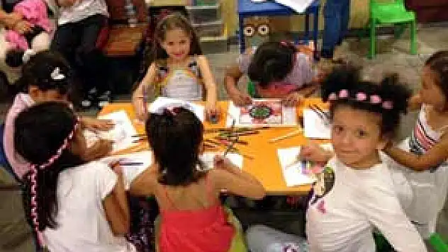 ÇOCUKLARIN İZ ATÖLYESİ BULVAR'DA