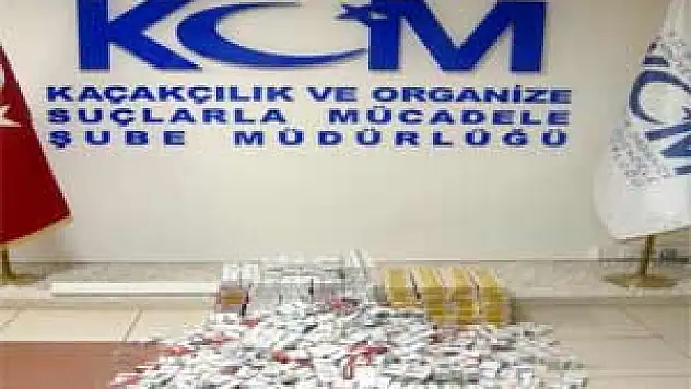 YOLCU OTOBÜSÜNDE BİN 250 PAKET KAÇAK SİGARA ELE GEÇTİ