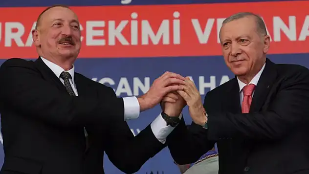 250 bininci deprem konutu teslim edildi