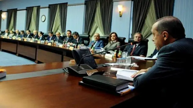 AK Parti Ekim ayında adayları açıklayacak