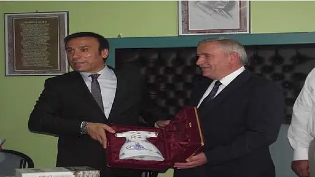 Güngör, 'Sulama kanalları kapalı yapılmalı'