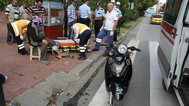 ELEKTRİKLİ MOTOSİKLET YAYAYA ÇARPTI: 1 YARALI