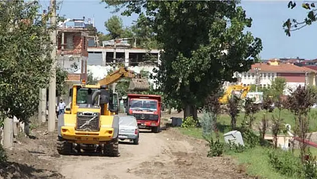 'Değirmenbaşı Caddesi Yenileniyor'