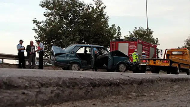 SAMSUN'DA TRAFİK KAZASI: 3 YARALI