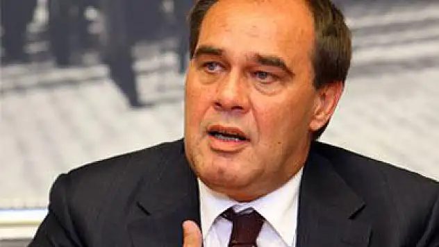 Demirören'den Galatasaray Yönetimi'ne Tepki