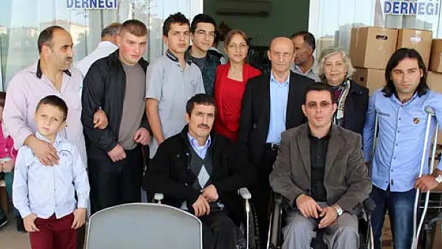 ÇABED'e Bayram Hediyesi…