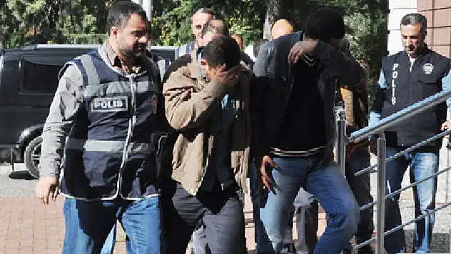 Beyaz Eşya Deposunu Soyan 4 Kişi Yakalandı