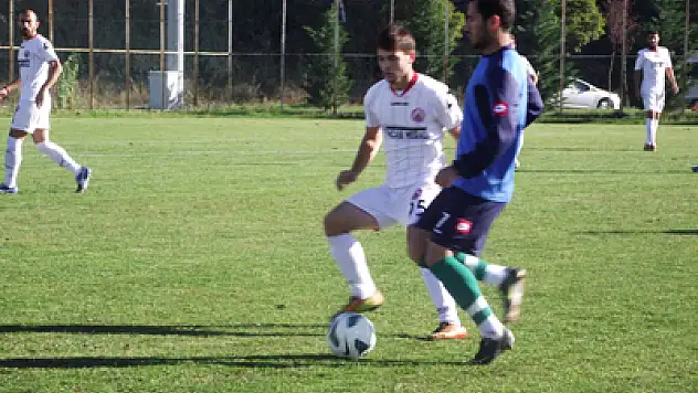 Çarşambaspor hazırlık maçında berabere kaldı 