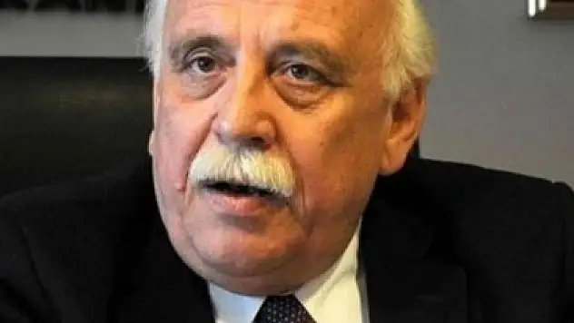 'Cuma namazı vaktinde sınav' polemiği