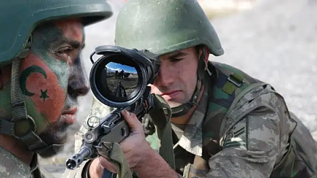 Jandarmadan gerçek gibi tatbikat