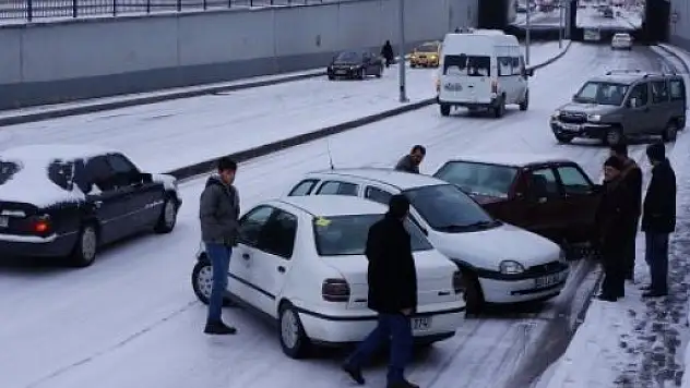 Zincirsizseniz Yandınız 