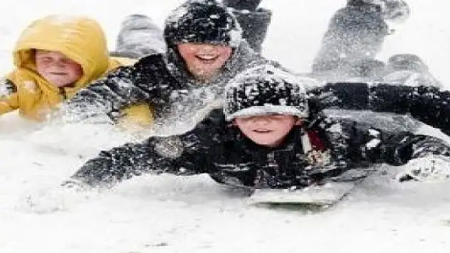 Öğrencilere KAR tatili hediyesi