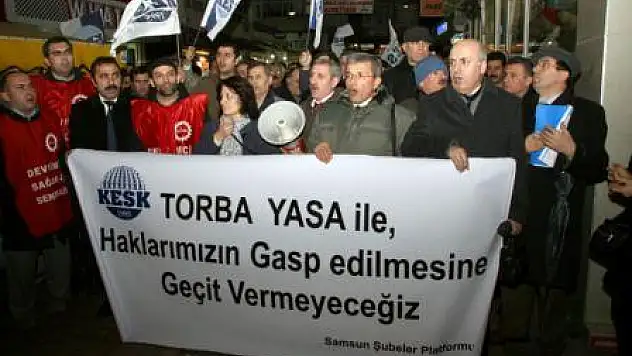 'Torba Yasa' protesto edildi