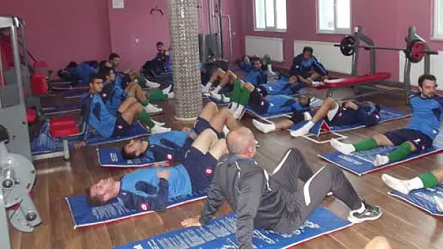 Çarşambaspor salonda çalıştı