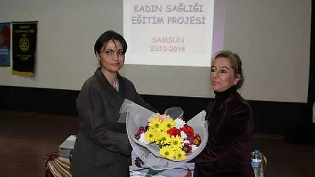 Çarşamba'da Kadın Sağlığı Konferansına büyük ilgi