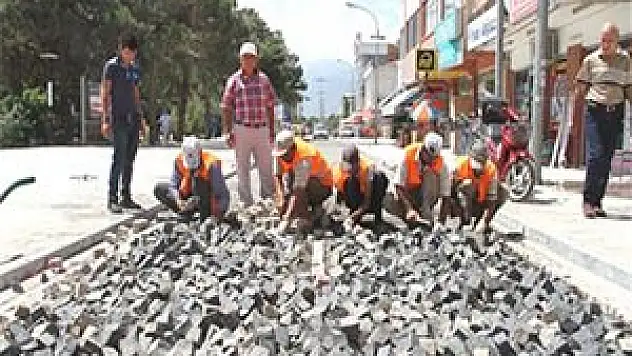 Seçimler yaklaşıyor kaldırımlar düzelecek