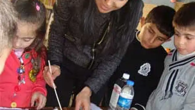 El Ele Okullar Projesi